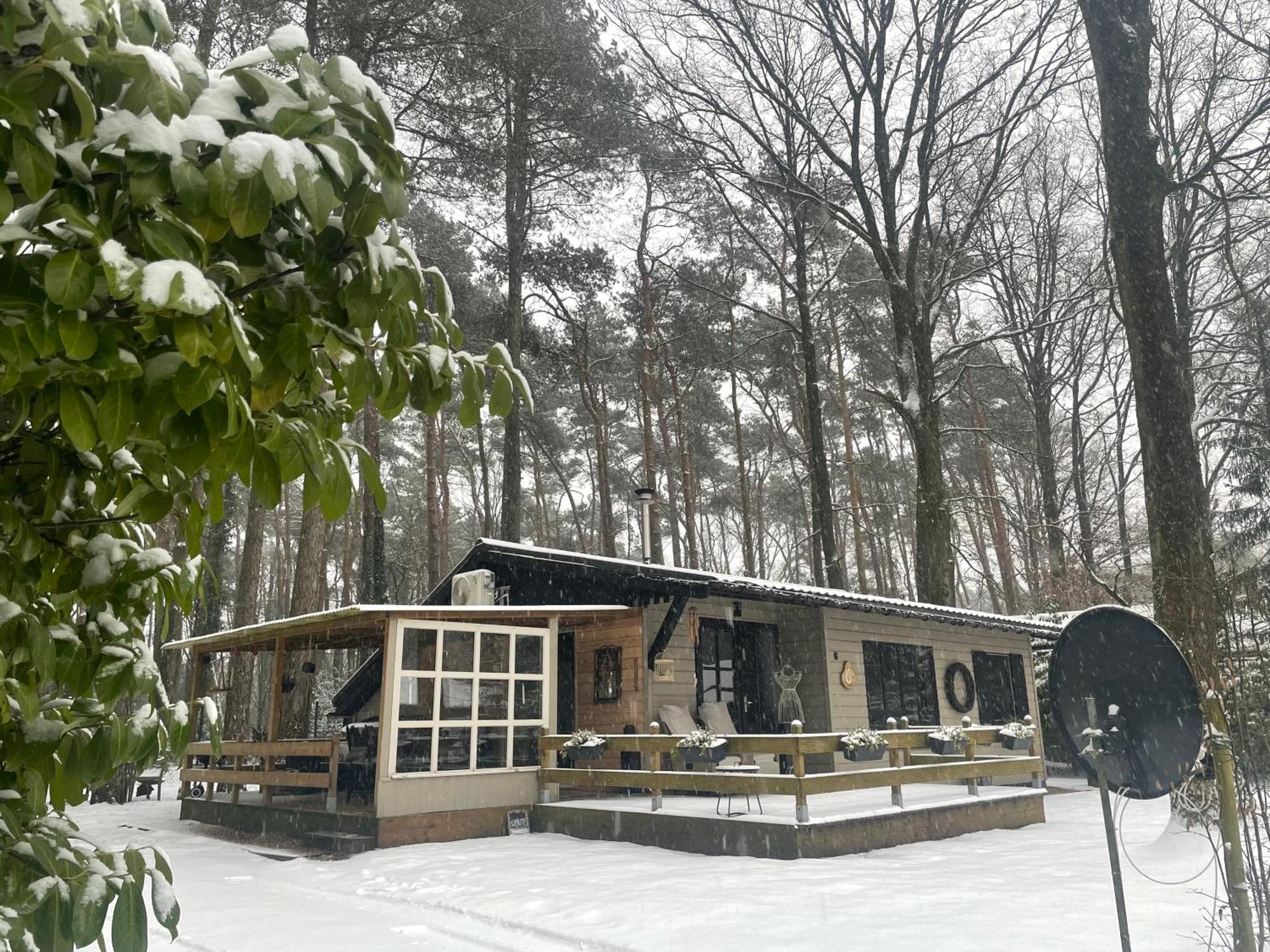 Chalet Sint Zutendaal Exterior photo